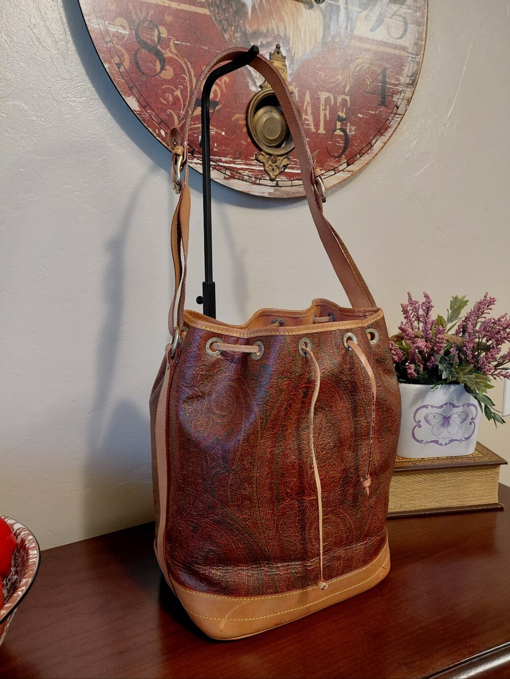 Etro Milano Red Paisley Drawstring Bucket Bag Vintage - Picture 14 of 16